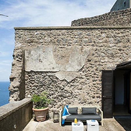 Albergo Il Monastero Ísquia Exterior foto